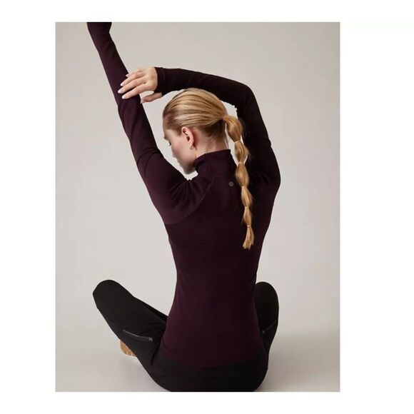 ATHLETA Top Womens Small Spiced Cabernet Flurry Seamless Turtleneck Top Shirt - Picture 4 of 12